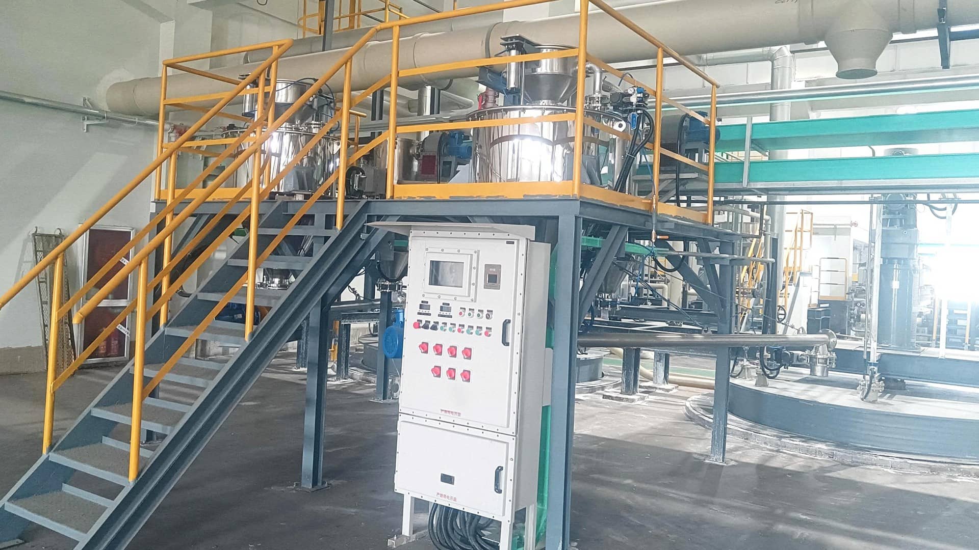 纖維料氣力輸送系統(tǒng)(圖1) 纖維料氣力輸送系統(tǒng)(圖1)