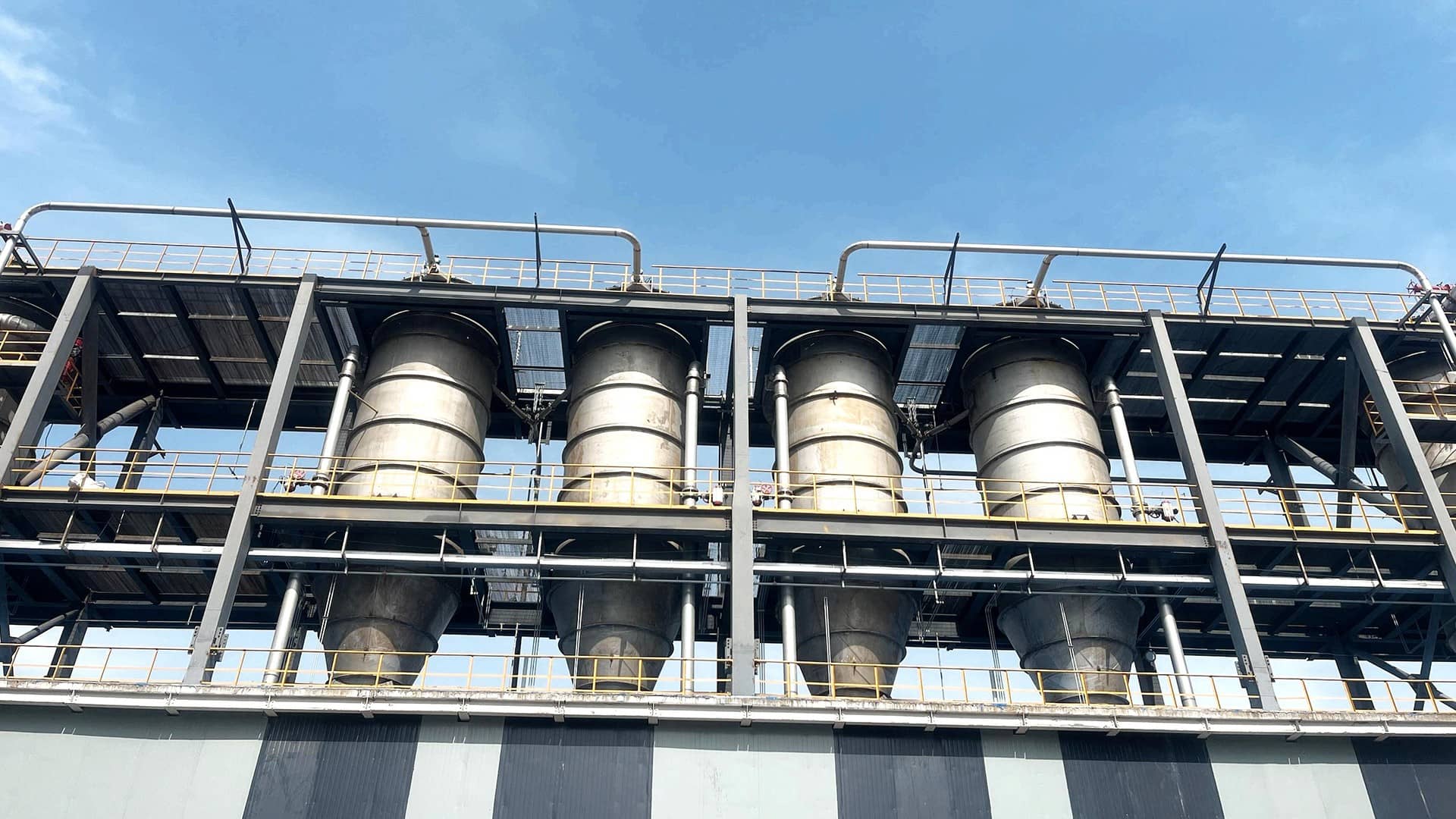 聚苯乙烯(PS)氣力輸送系統(tǒng) 聚苯乙烯(PS)氣力輸送系統(tǒng)(圖1)